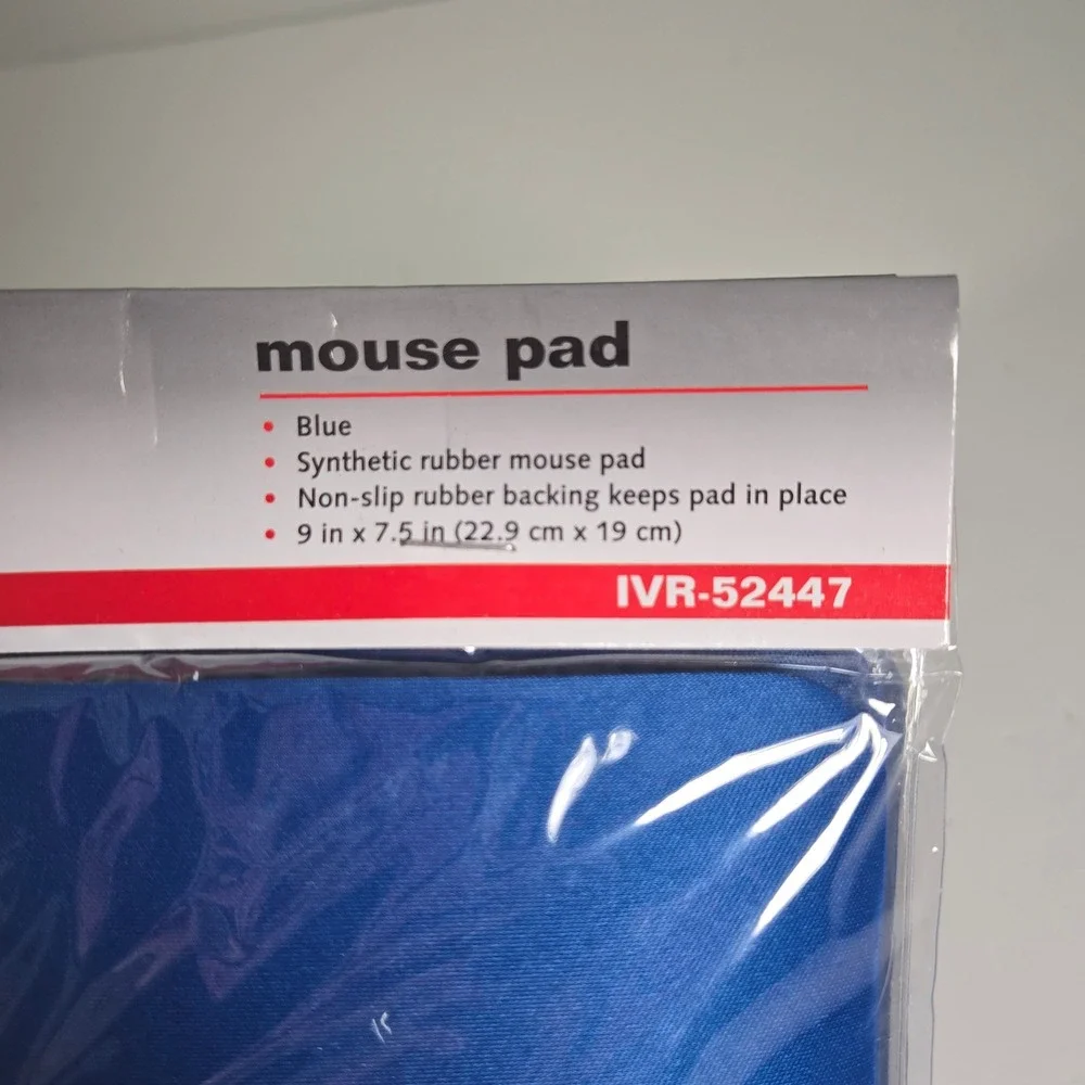 New 10 pack of Innovera Blue Synthetic Rubber Mouse Pad Non Slip Backing